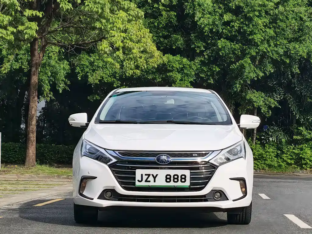BYD Qin NEV — миниатюра 2