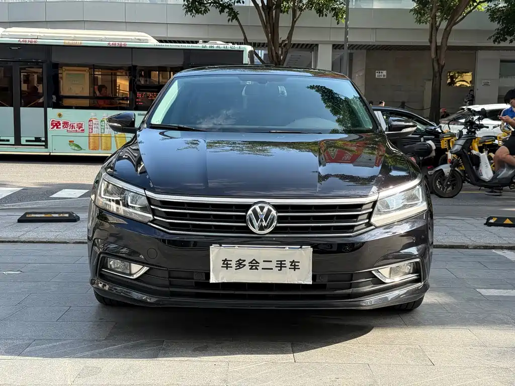 Volkswagen Passat — миниатюра 2