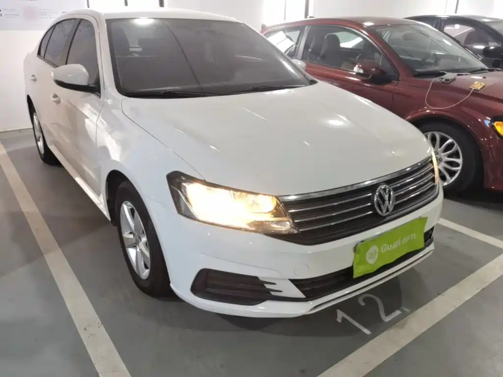 Volkswagen Lavida — миниатюра 4