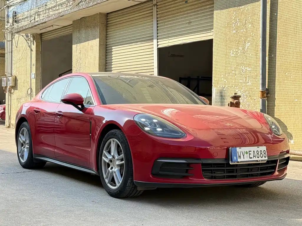 Porsche Panamera — миниатюра 3