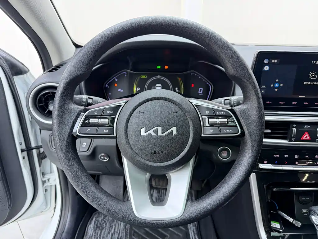 Kia K3 — миниатюра 11