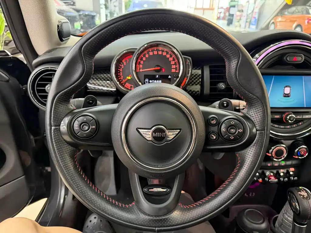 MINI Mini — миниатюра 6
