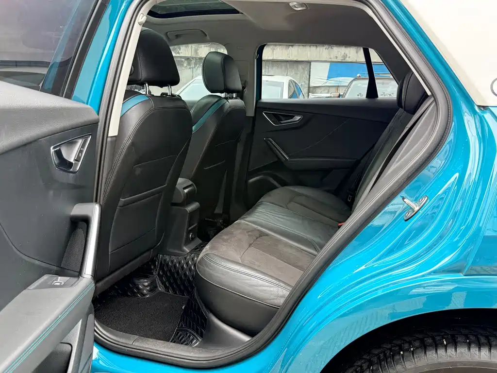Audi Q2L — миниатюра 7