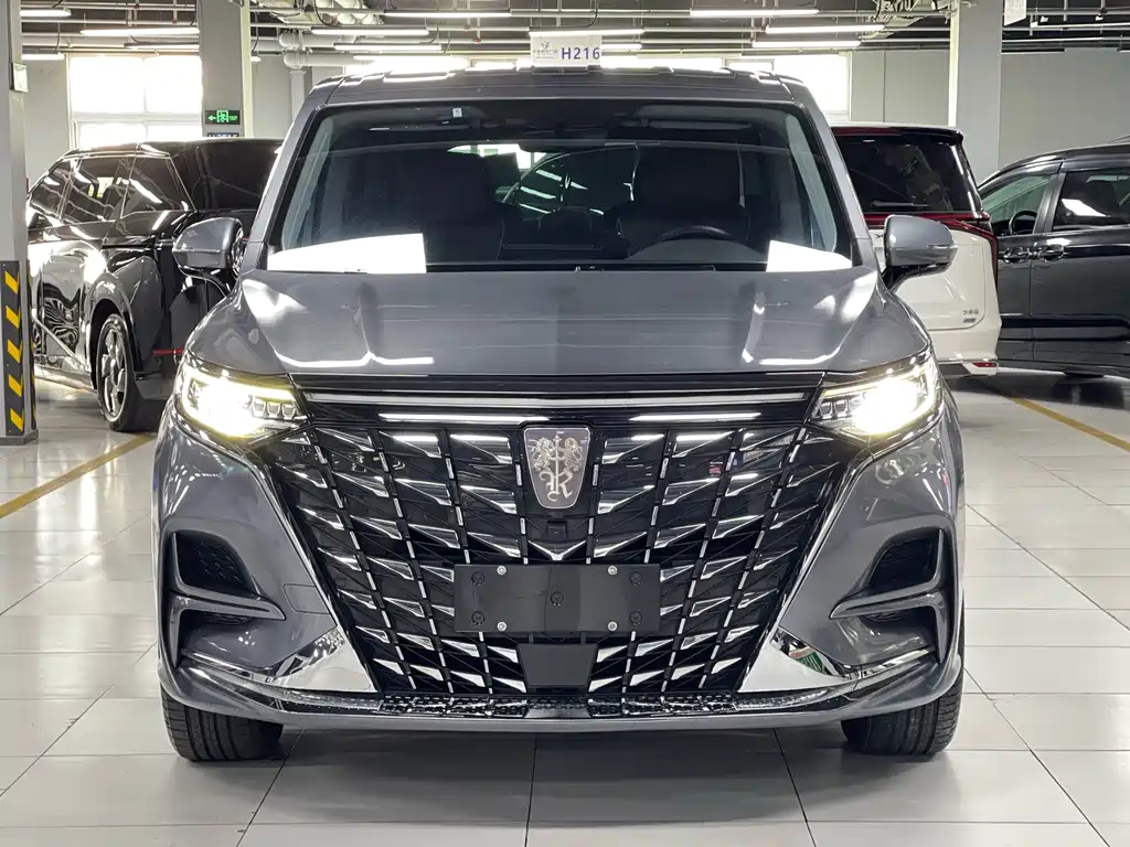 Roewe iMAX8 New Energy — миниатюра 2