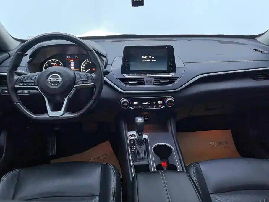Nissan Teana — миниатюра 12