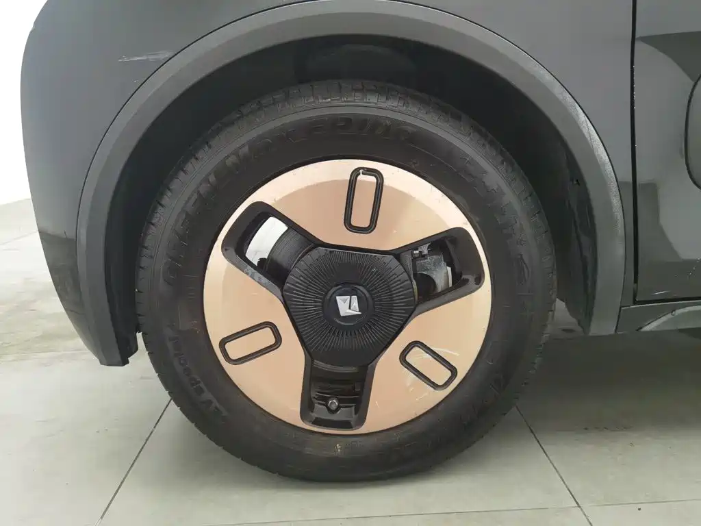 Baojun KiWi EV — миниатюра 17