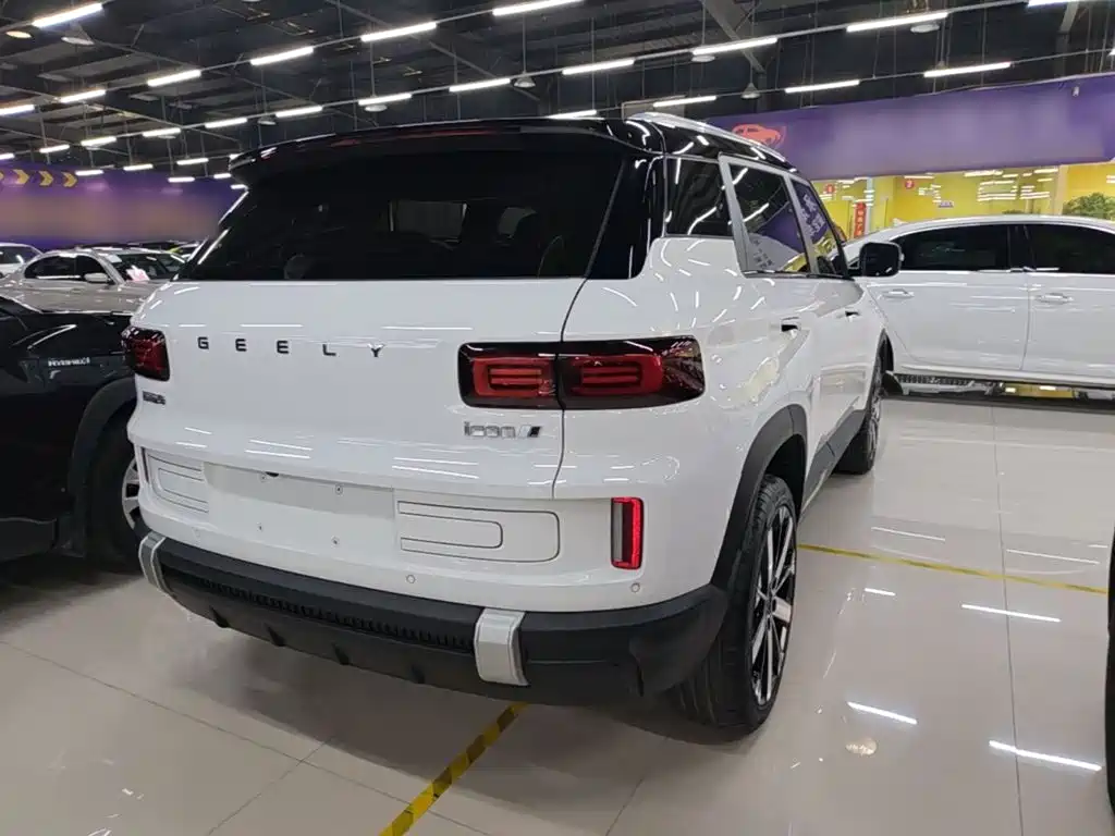 Geely Icon — миниатюра 7