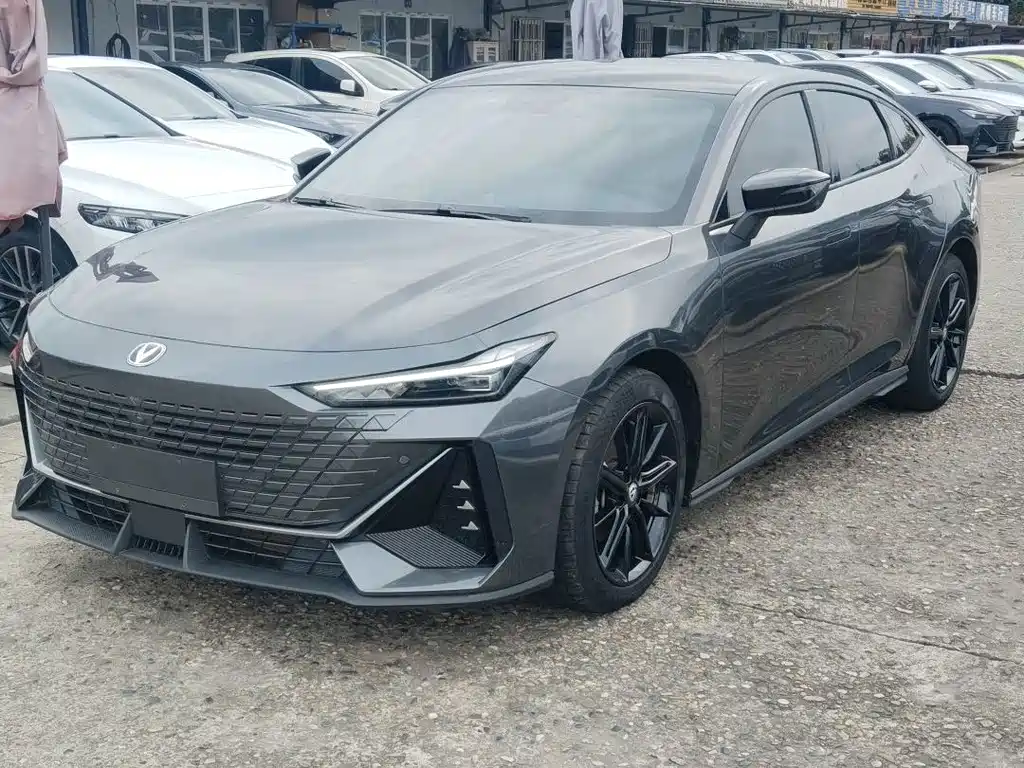 Changan UNI-V — миниатюра 3