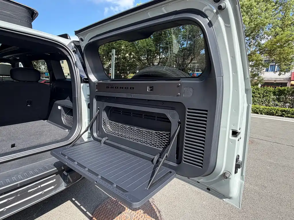Ford Bronco Basecamp — миниатюра 17