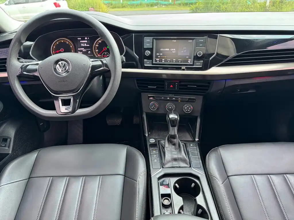 Volkswagen Passat — миниатюра 5