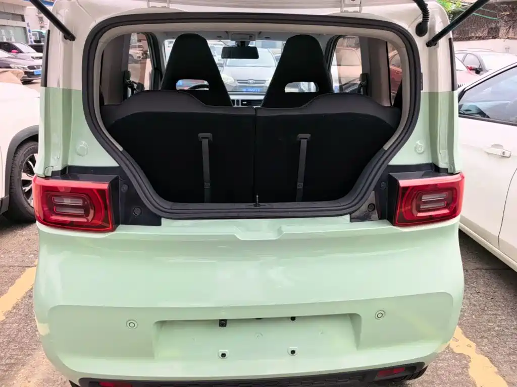 Wuling MINIEV — миниатюра 19