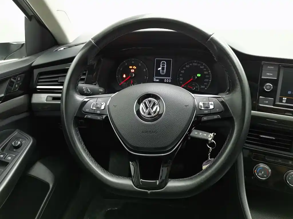 Volkswagen Bora — миниатюра 11