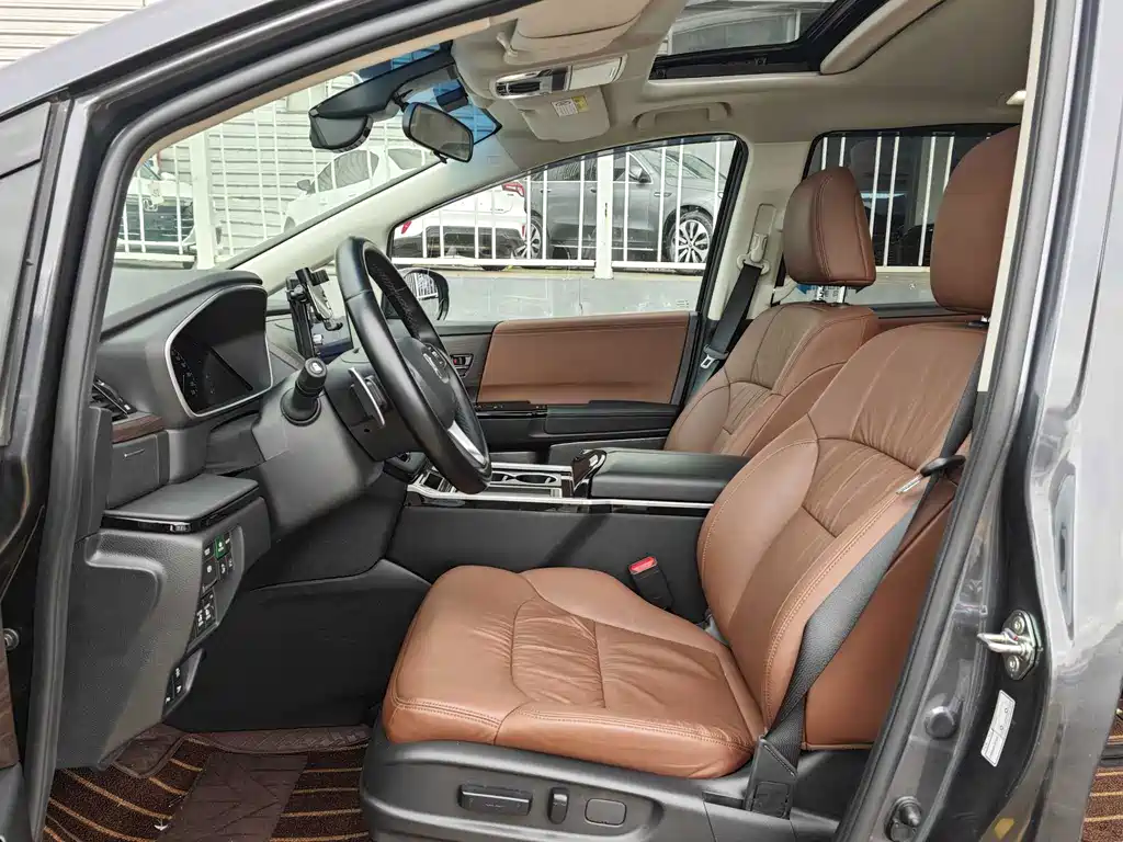 Honda Odyssey — миниатюра 10