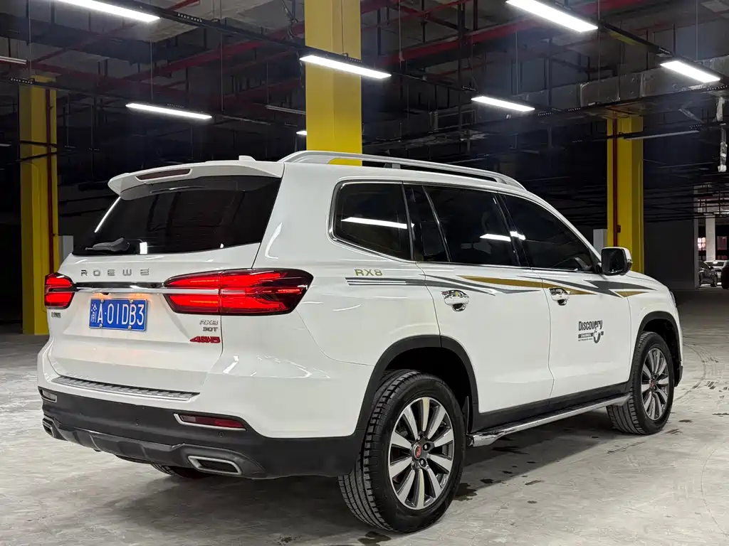 Roewe RX8 — миниатюра 4