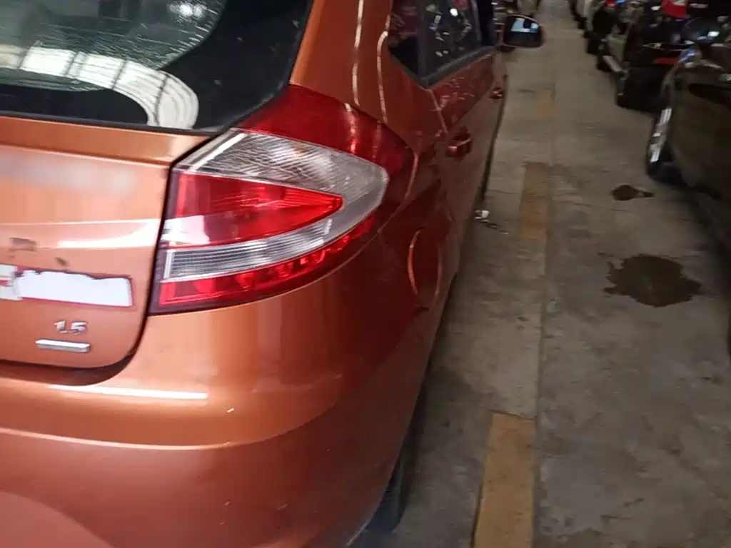 Chery Fengyun 2 — миниатюра 8