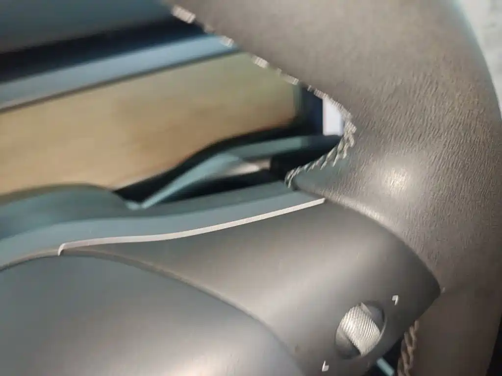 Tesla Model Y — миниатюра 14