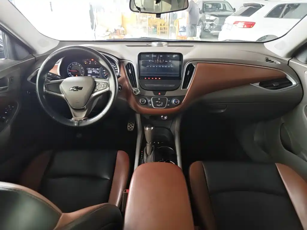 Chevrolet Malibu XL — миниатюра 10