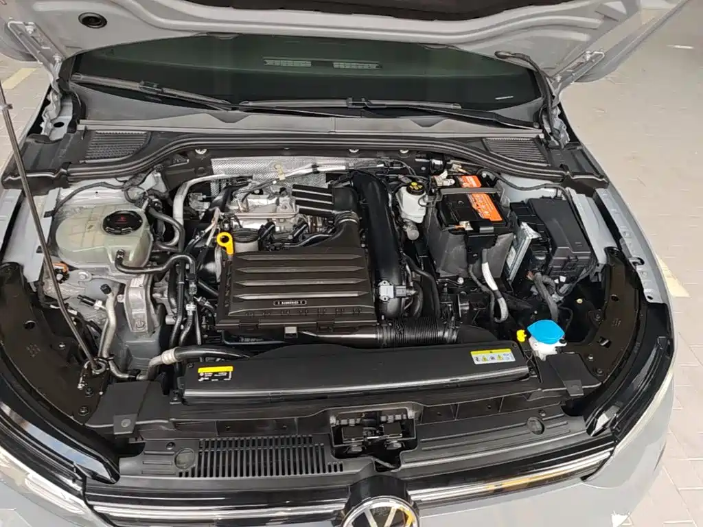 Volkswagen Golf — миниатюра 20