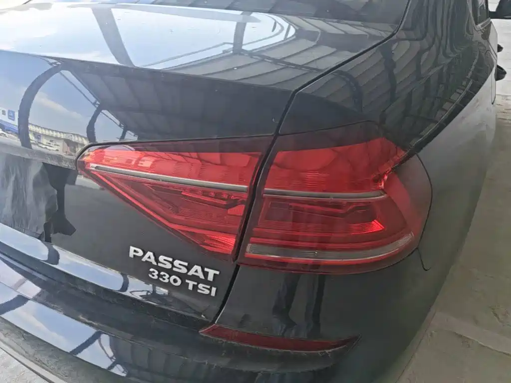 Volkswagen Passat — миниатюра 8