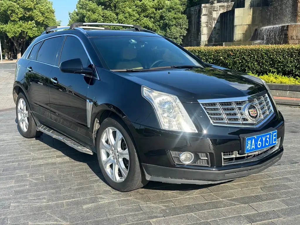 Cadillac SRX — миниатюра 3