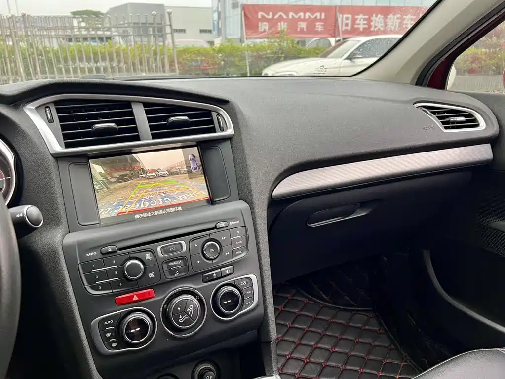 Citroen C4L — миниатюра 11