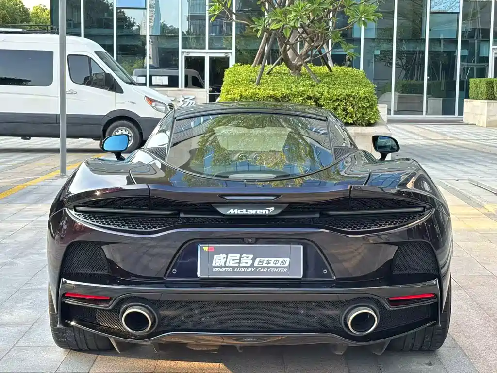 MCLAREN GT