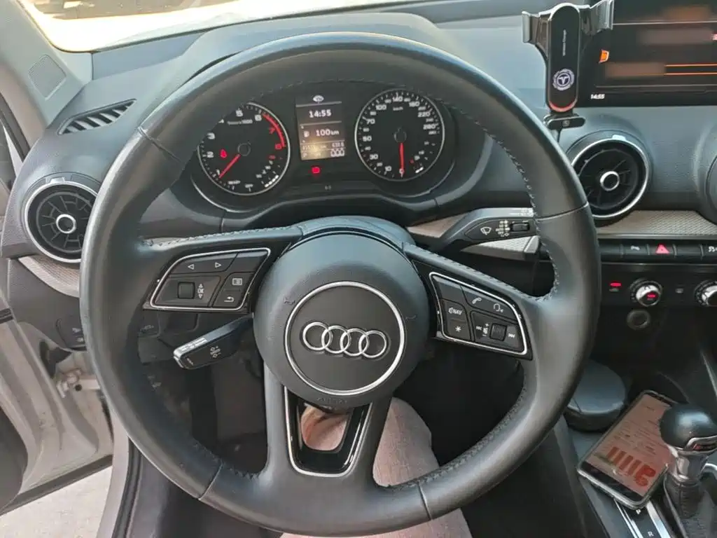 Audi Q2L — миниатюра 11