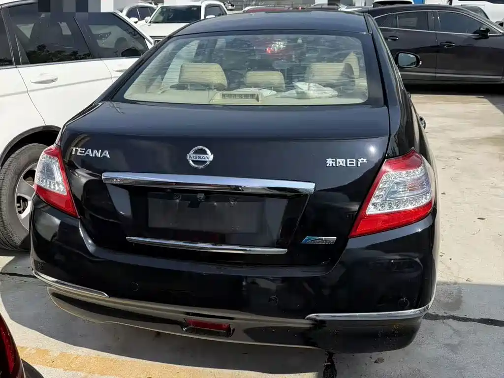 Nissan Teana — миниатюра 4