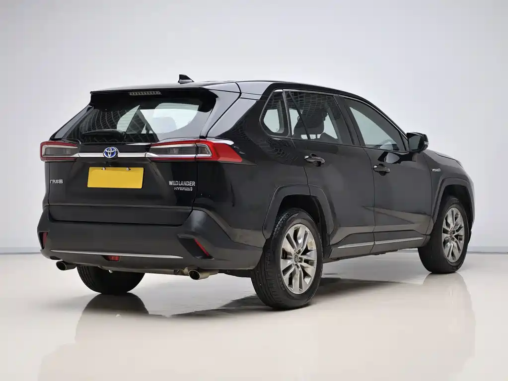 Toyota Wildlander — миниатюра 6