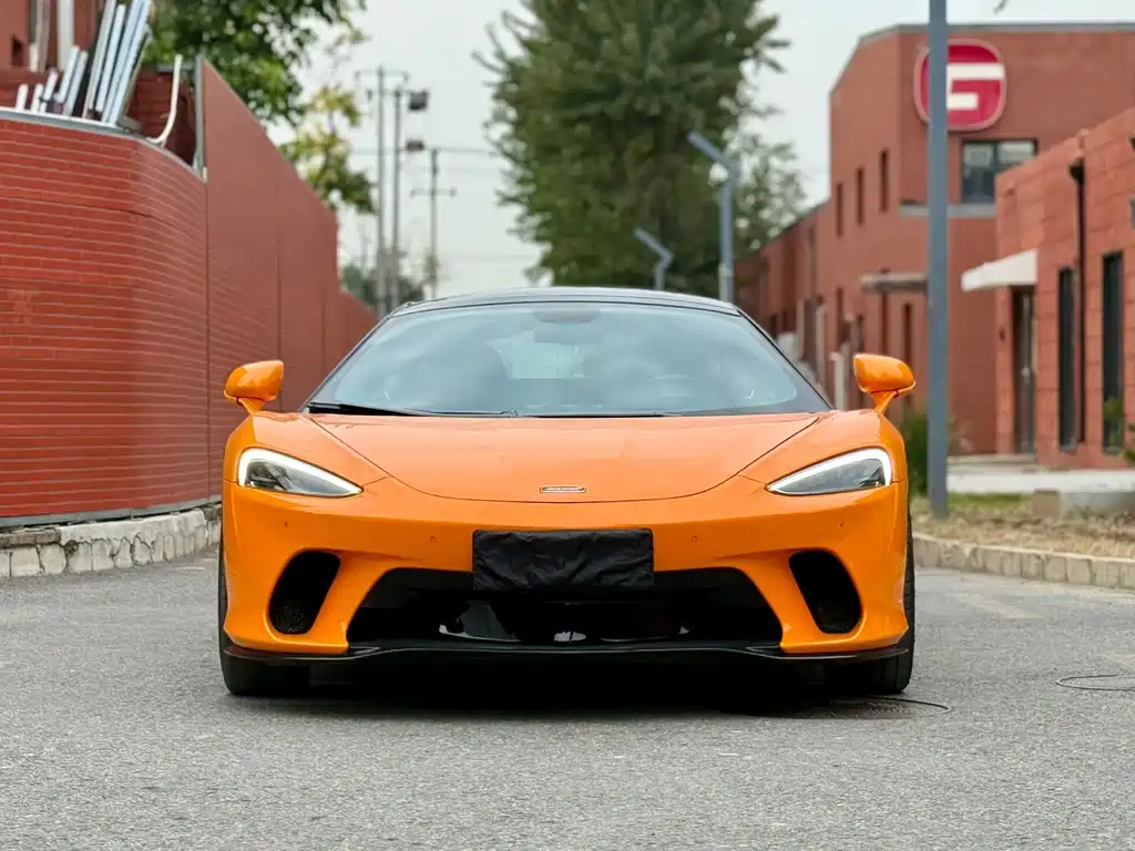 McLaren GT — миниатюра 2