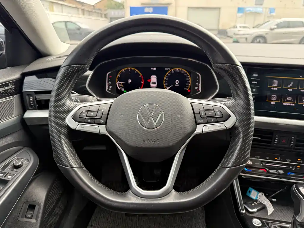 Volkswagen Passat — миниатюра 7