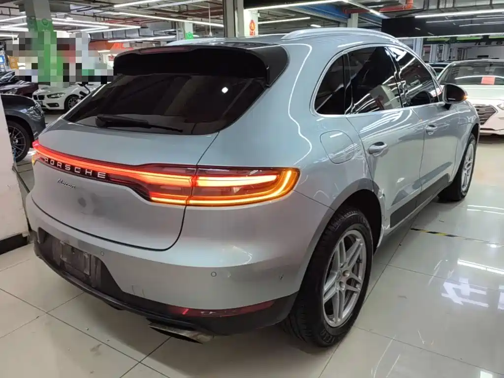 Porsche Macan — миниатюра 7