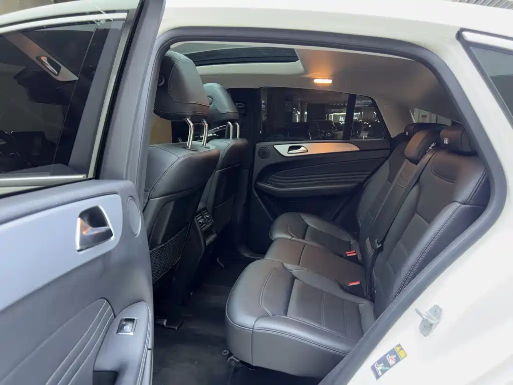 Mercedes-Benz GLE 2015 GLE 320 4MATIC SUV