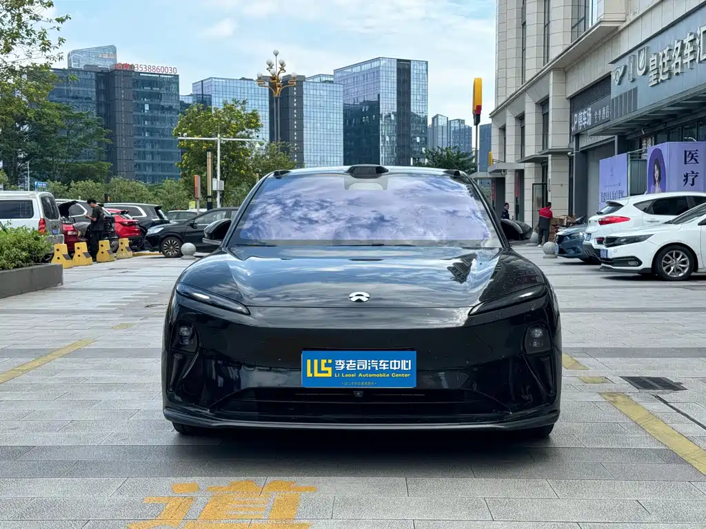 NIO ET5T — миниатюра 2