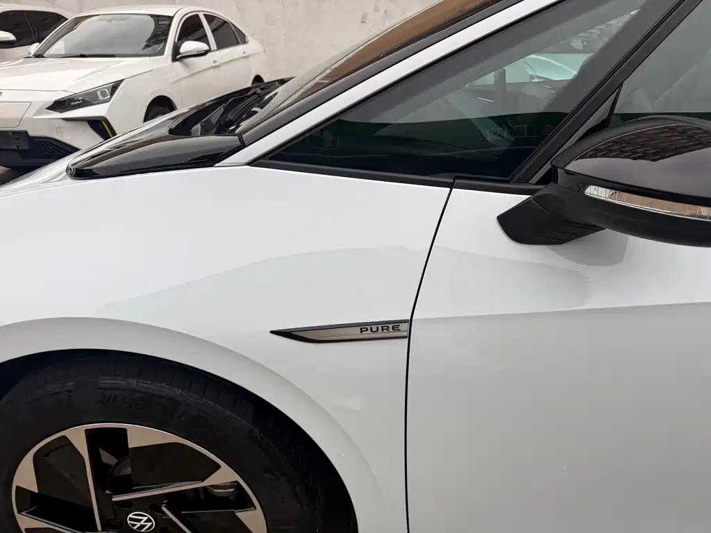 Volkswagen ID.3 — миниатюра 14