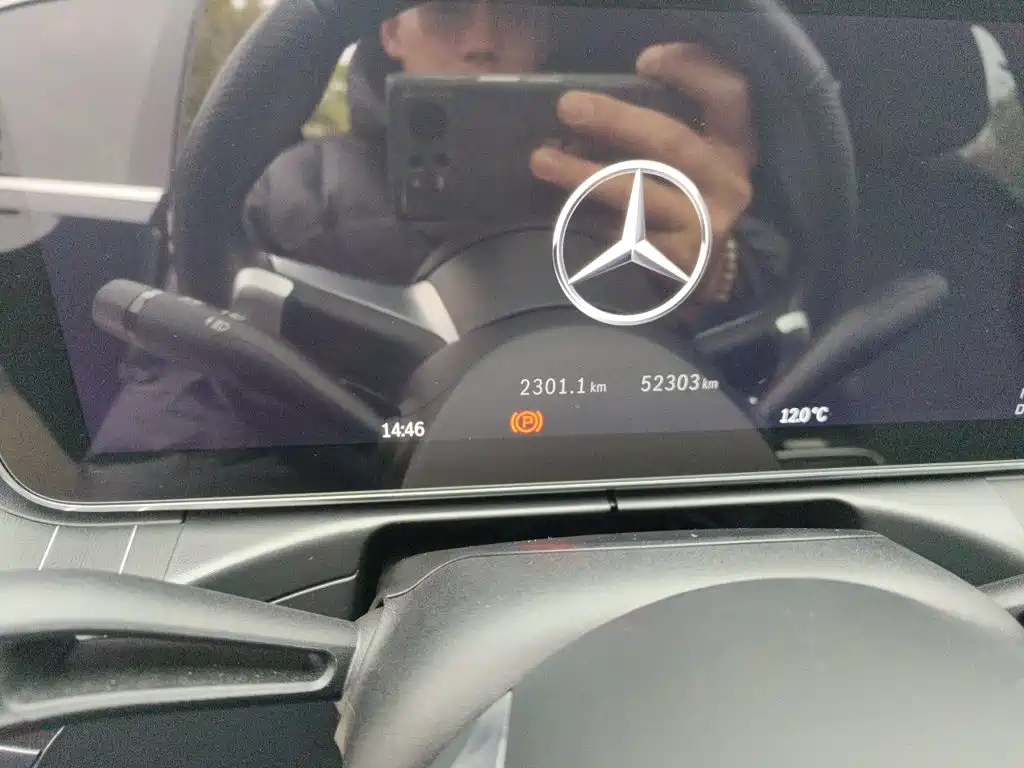 Mercedes-Benz C-Class — миниатюра 8