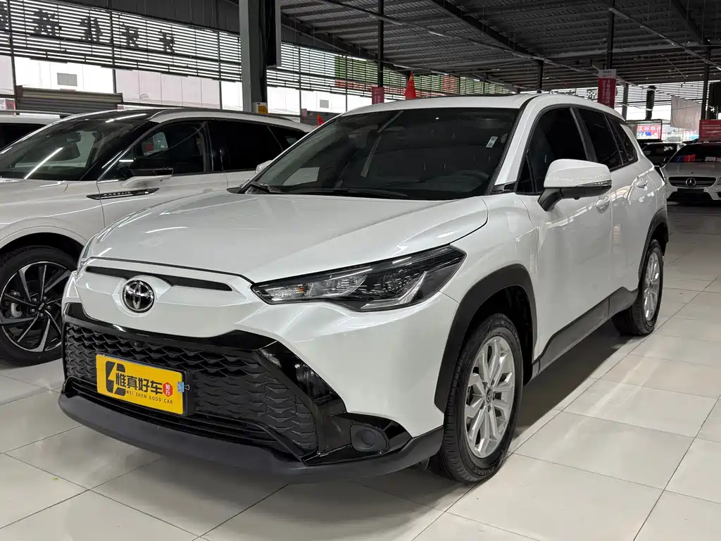 Toyota Frontlander 2024