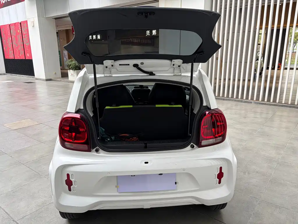Roewe Clever — миниатюра 10