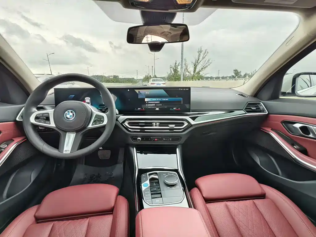 BMW i3 — миниатюра 5