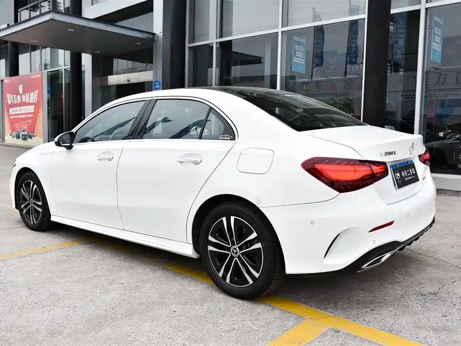 MERCEDES-BENZ A CLASS