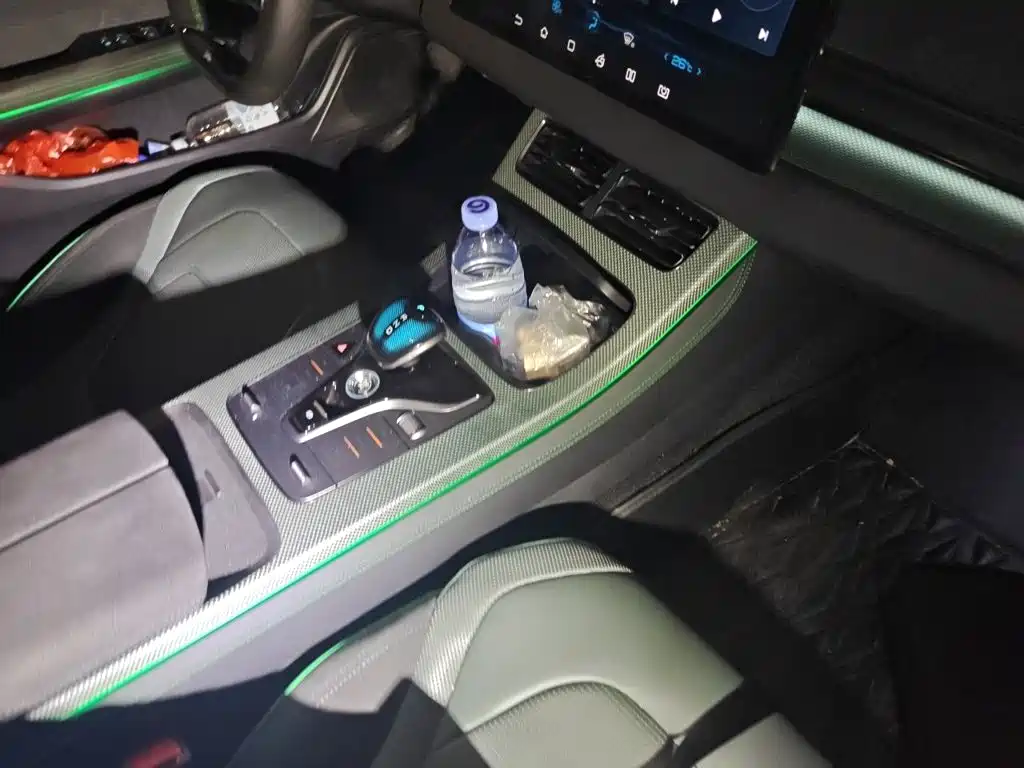 BYD Han — миниатюра 7