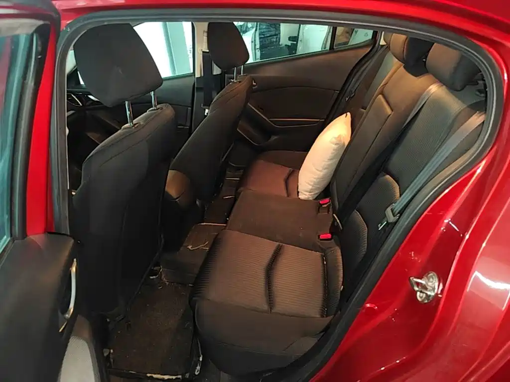 Mazda 3 Axela — миниатюра 17