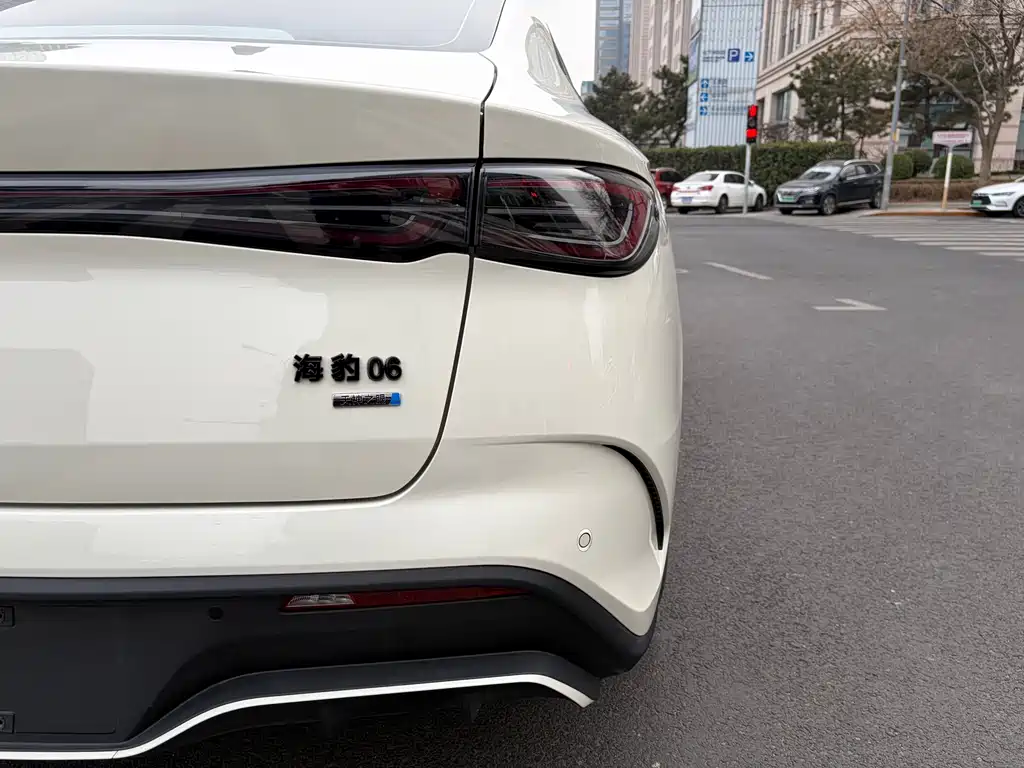 BYD SEAL 06 NEW ENERGY