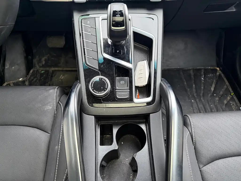 GEELY AUTOMOBILE BOYUE