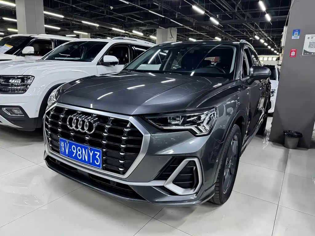 Audi Q3 2022 35 TFSI Fashion