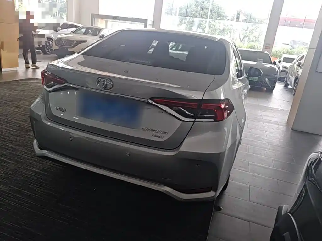 Toyota Corolla — миниатюра 7