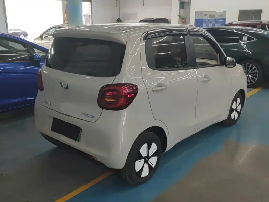 Wuling MINIEV — миниатюра 7