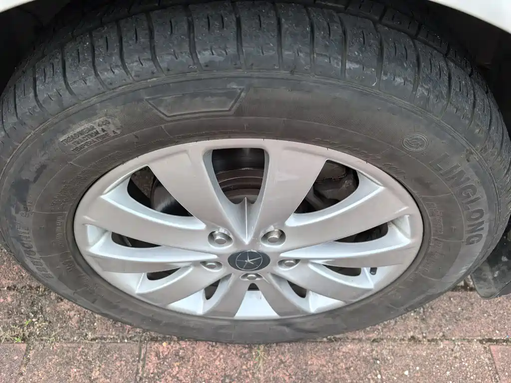 JIANGQI GROUP RUIFENG M5