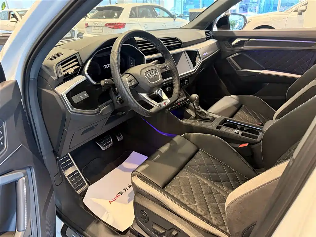 Audi Q3 Sportback 2024 40 TFSI Fashion