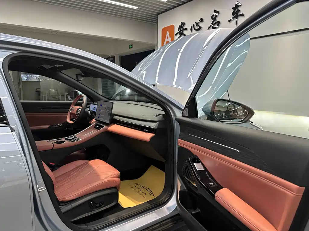 GEELY GALAXY GALAXY L6